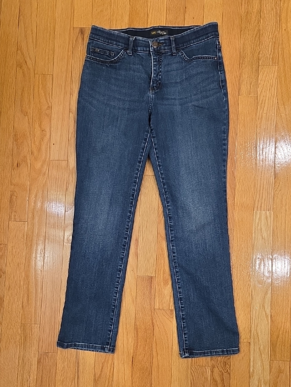 Lee Flex Motion Straight-Leg Womens Jeans in Dark Blue Wash